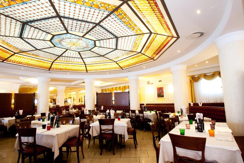 Hotel Ristorante Giada Grumolo delle Abbadesse ภายนอก รูปภาพ