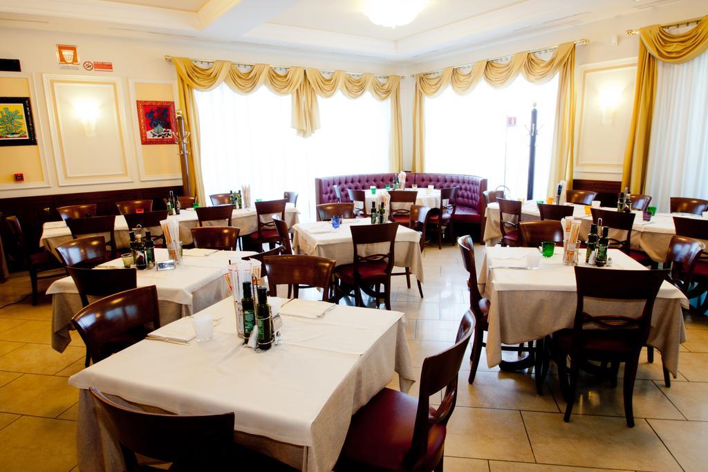 Hotel Ristorante Giada Grumolo delle Abbadesse ภายนอก รูปภาพ